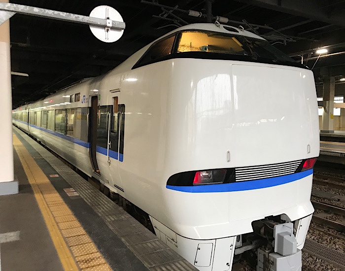 特急サンダーバードで北陸へ